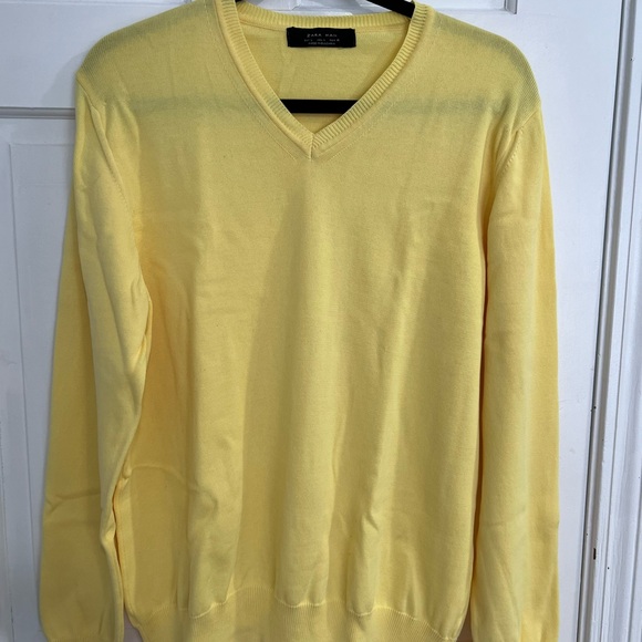 Zara Other - Yellow V-Neck Sweater